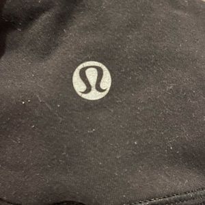 Lululemon wonder under